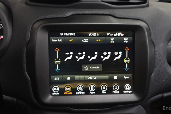 2022 Jeep Renegade с пробегом 4 444 км