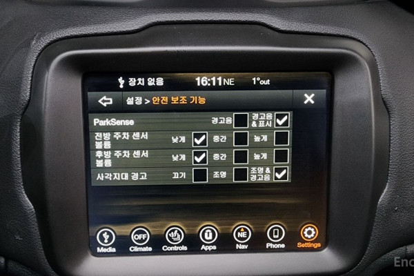 2022 Jeep Renegade с пробегом 23 347 км