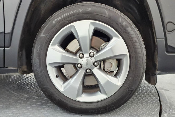 2022 Jeep Cherokee с пробегом 46 483 км