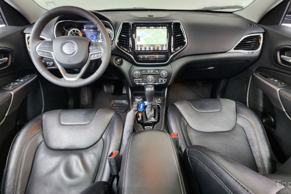 2022 Jeep Cherokee с пробегом 46 483 км