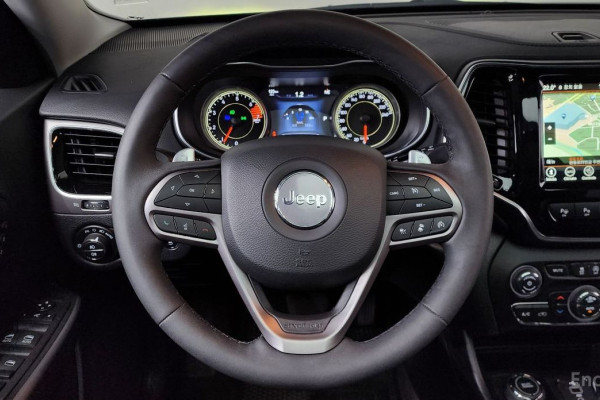 2022 Jeep Cherokee с пробегом 46 483 км