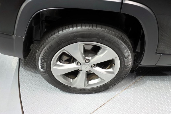 2022 Jeep Cherokee с пробегом 66 088 км