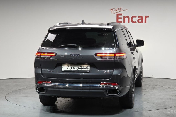 2022 Jeep Cherokee с пробегом 42 145 км