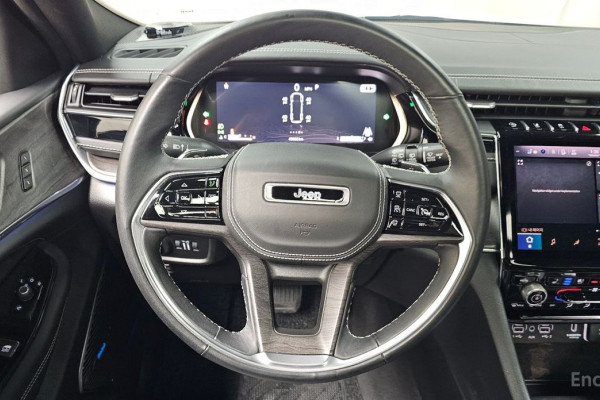 2022 Jeep Cherokee с пробегом 45 668 км