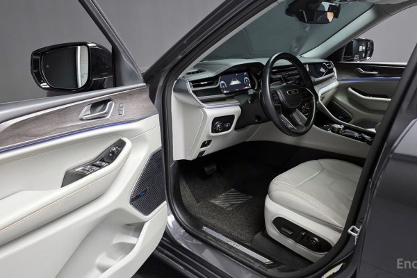 2022 Jeep Cherokee с пробегом 43 029 км