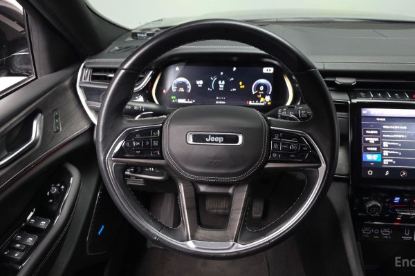 2022 Jeep Cherokee с пробегом 42 145 км