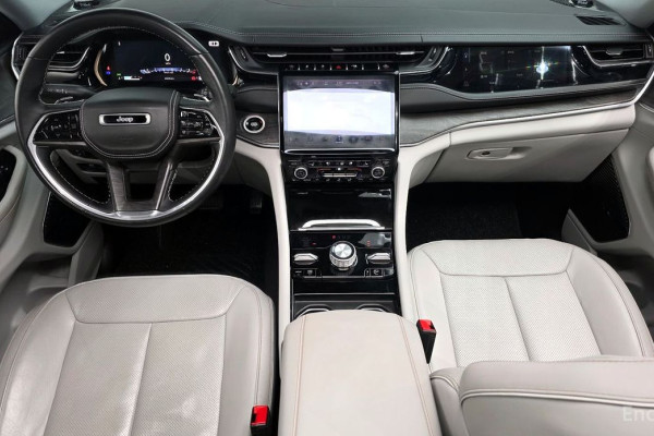 2022 Jeep Cherokee с пробегом 34 696 км