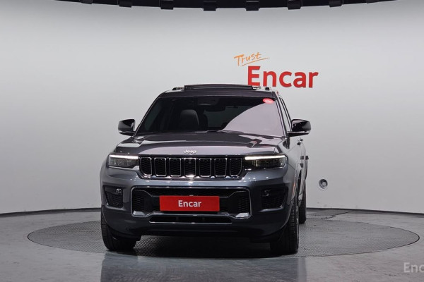 2022 Jeep Cherokee с пробегом 25 826 км