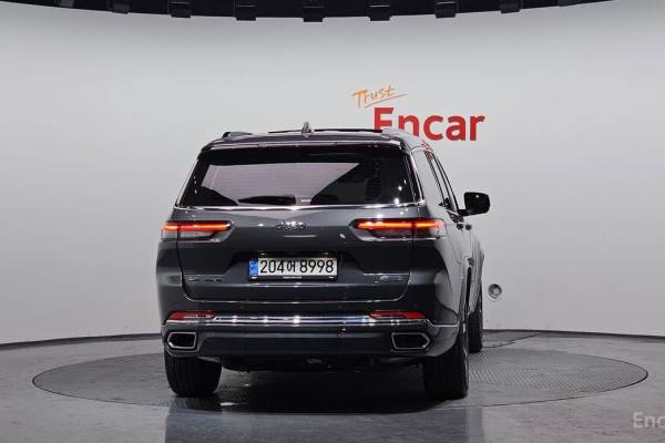 2022 Jeep Cherokee с пробегом 25 826 км