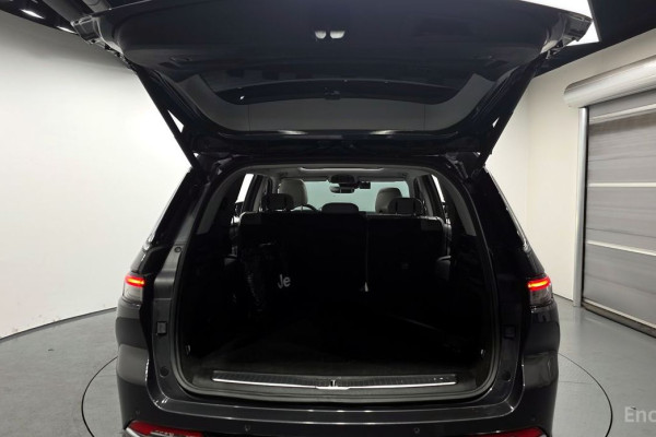 2022 Jeep Cherokee с пробегом 34 696 км