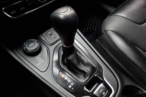 2022 Jeep Cherokee с пробегом 36 360 км