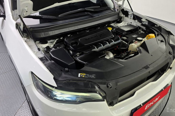 2022 Jeep Cherokee с пробегом 27 118 км