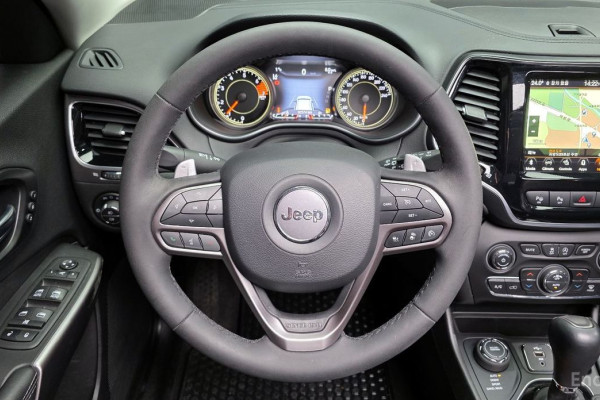 2022 Jeep Cherokee с пробегом 32 574 км