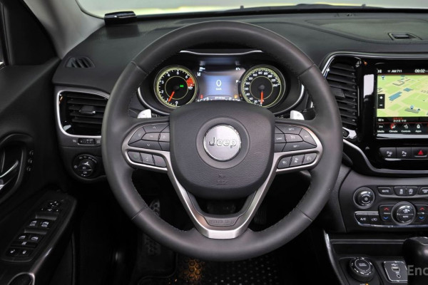 2022 Jeep Cherokee с пробегом 27 118 км