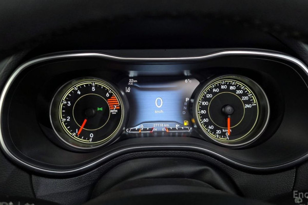 2022 Jeep Cherokee с пробегом 27 118 км