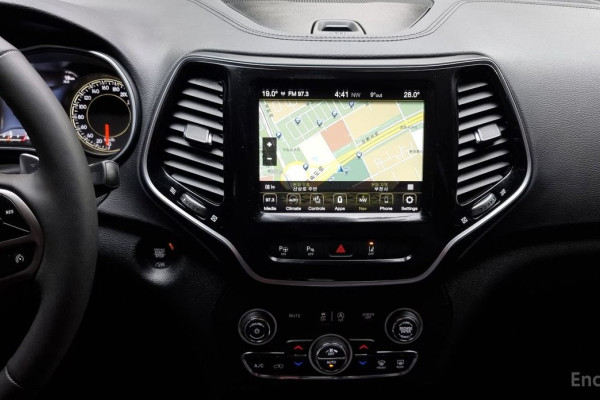 2022 Jeep Cherokee с пробегом 36 360 км