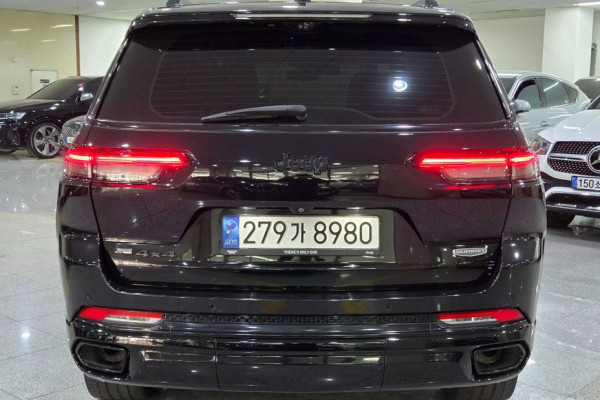 2022 Jeep Cherokee с пробегом 57 964 км