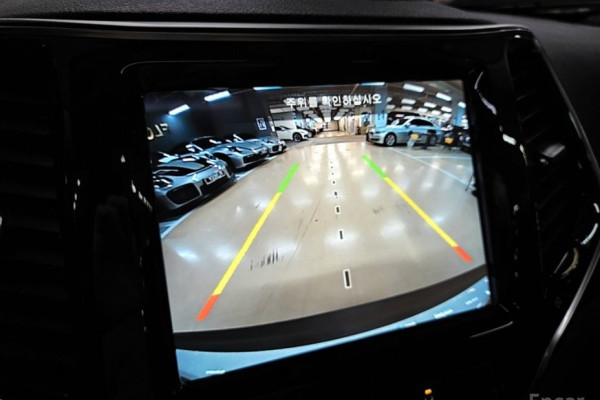 2022 Jeep Cherokee с пробегом 2 500 км