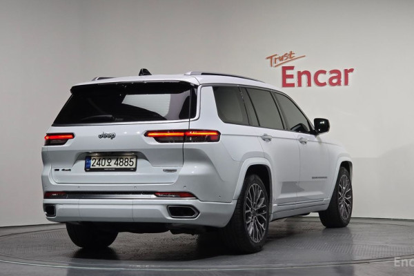 2023 Jeep Cherokee с пробегом 25 135 км