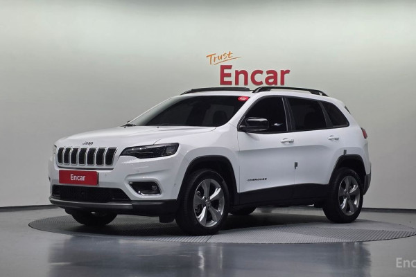 2022 Jeep Cherokee с пробегом 27 118 км