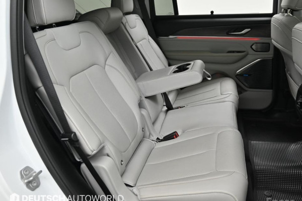 2022 Jeep Cherokee с пробегом 42 092 км