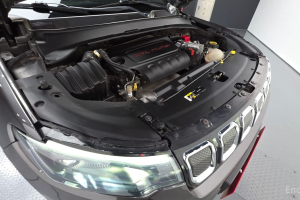 2022 Jeep Compass с пробегом 64 877 км