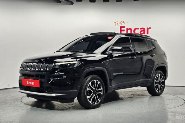 2022 Jeep Compass с пробегом 20 317 км