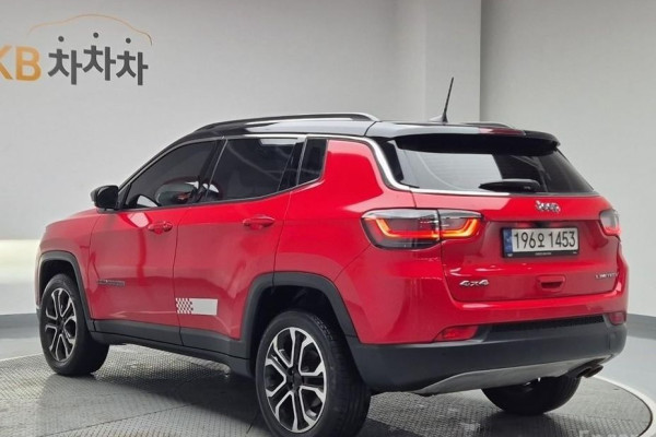 2022 Jeep Compass с пробегом 74 945 км