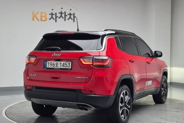 2022 Jeep Compass с пробегом 74 945 км