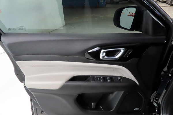 2022 Jeep Compass с пробегом 69 823 км