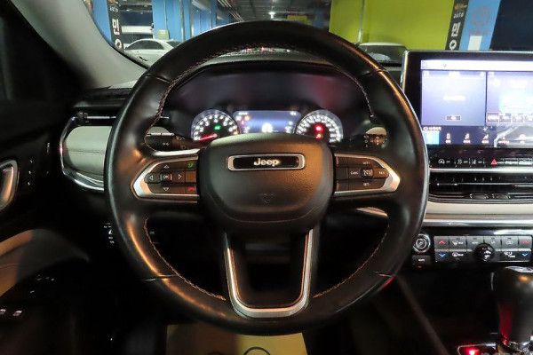 2022 Jeep Compass с пробегом 69 823 км