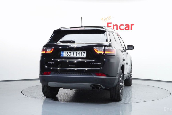 2022 Jeep Compass с пробегом 37 724 км