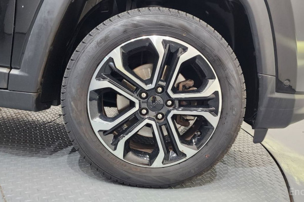 2022 Jeep Compass с пробегом 37 724 км