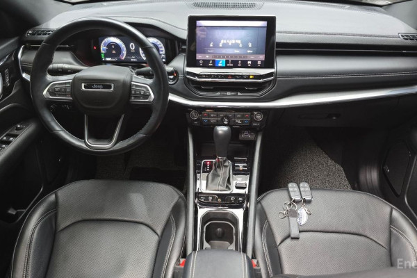 2022 Jeep Compass с пробегом 56 118 км