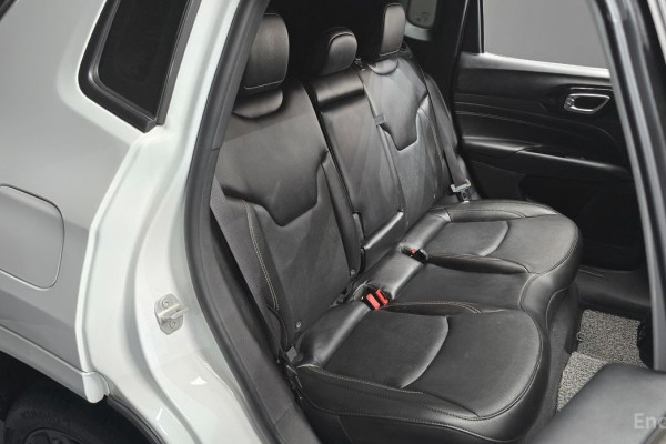 2022 Jeep Compass с пробегом 56 118 км