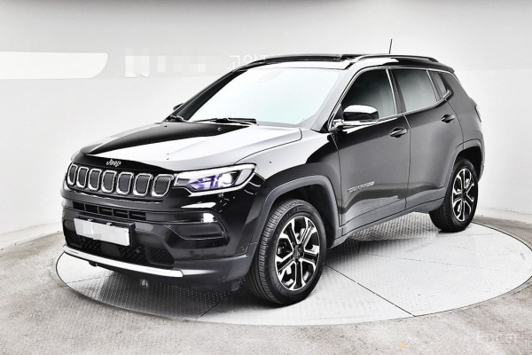 2022 Jeep Compass с пробегом 46 854 км