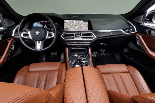 2022 BMW X6 с пробегом 61 767 км