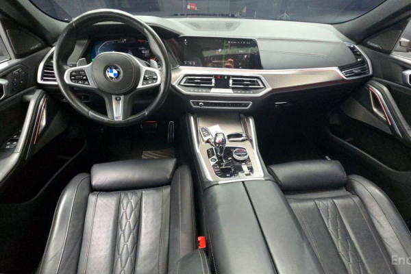 2022 BMW X6 с пробегом 14 959 км