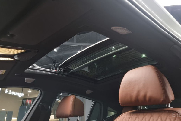 2022 BMW X6 с пробегом 61 767 км