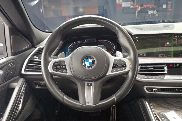 2022 BMW X6 с пробегом 14 959 км