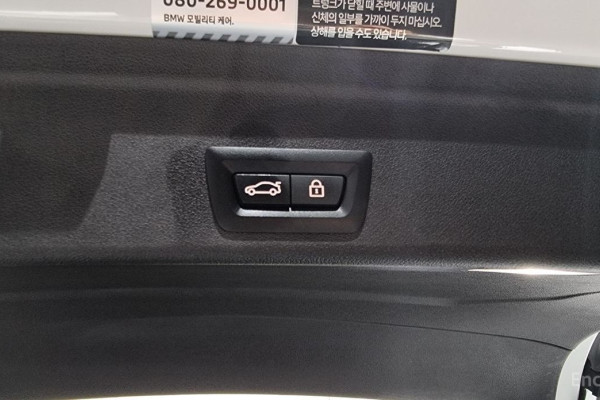 2022 BMW X6 с пробегом 61 767 км