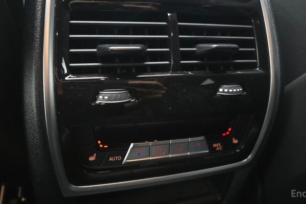 2022 BMW X6 с пробегом 14 959 км