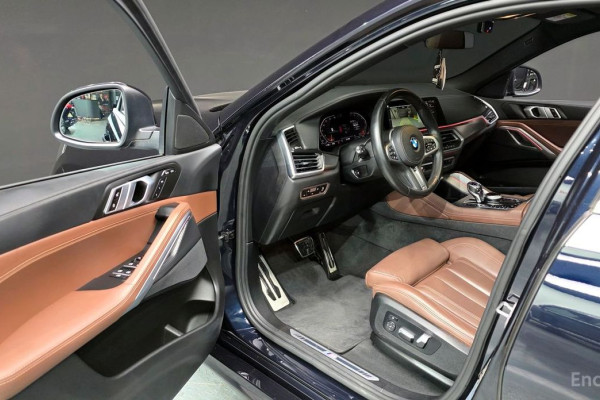 2022 BMW X6 с пробегом 71 074 км