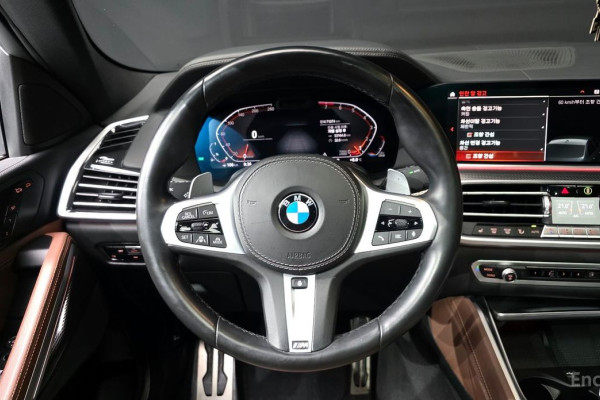 2022 BMW X6 с пробегом 71 074 км