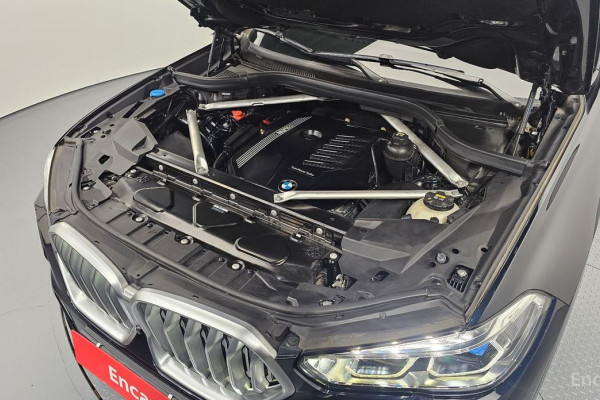 2022 BMW X6 с пробегом 89 627 км