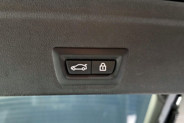 2022 BMW X6 с пробегом 71 074 км