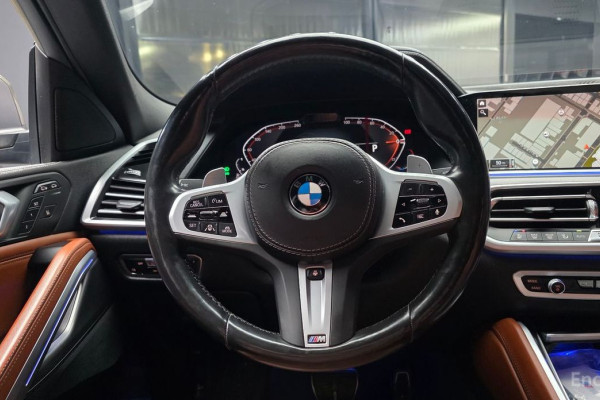 2022 BMW X6 с пробегом 68 057 км