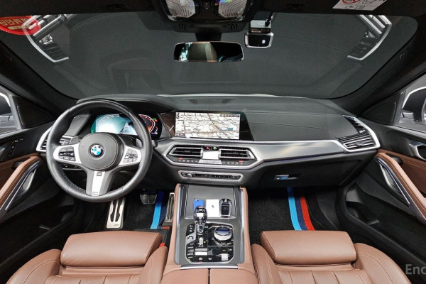 2022 BMW X6 с пробегом 30 214 км