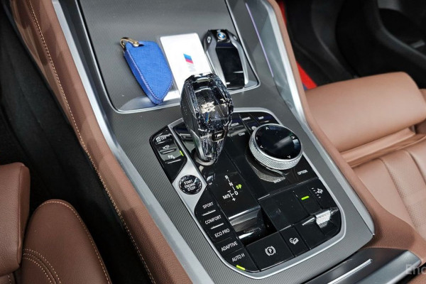 2022 BMW X6 с пробегом 30 214 км