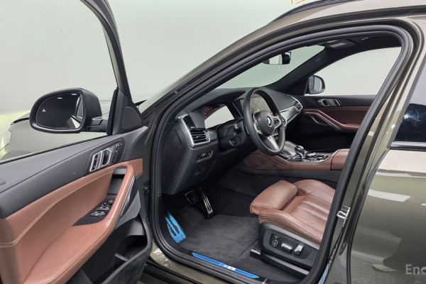 2022 BMW X6 с пробегом 57 940 км